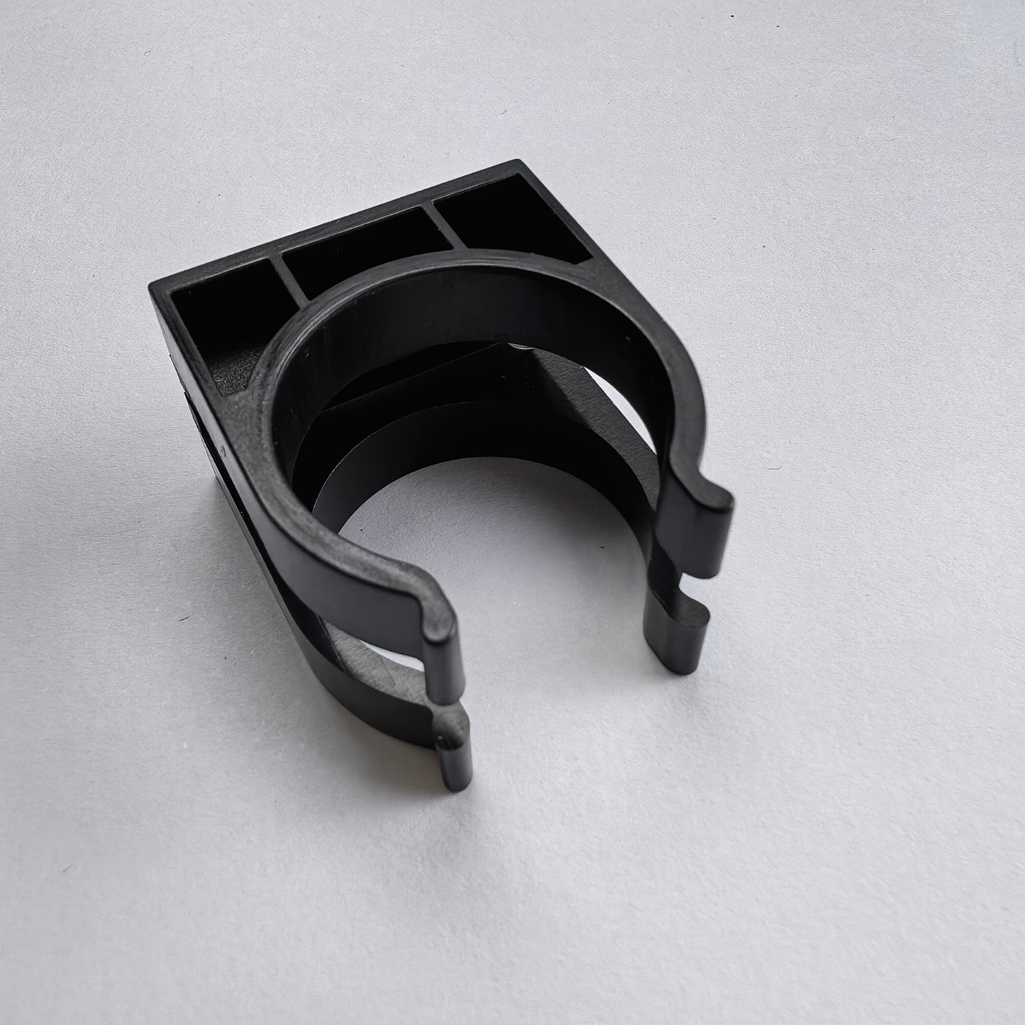 Rear Beam Cable Holder V6.0