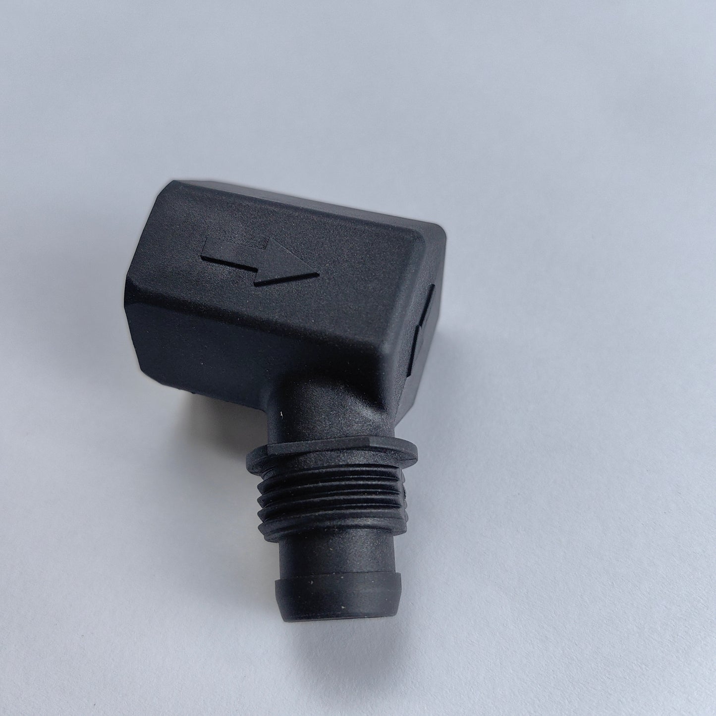 J150 Unidirectional Valve Elbow