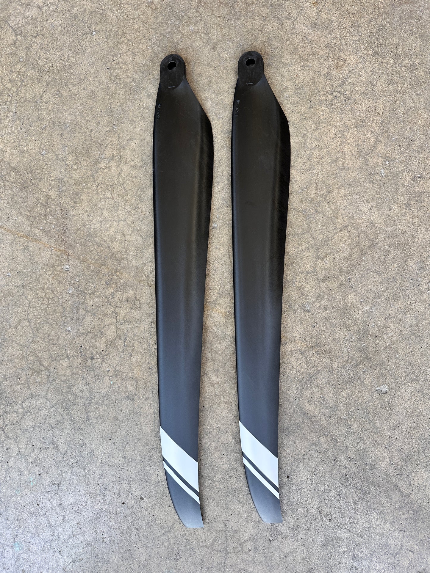 J70/100 56-inch CW Propellers