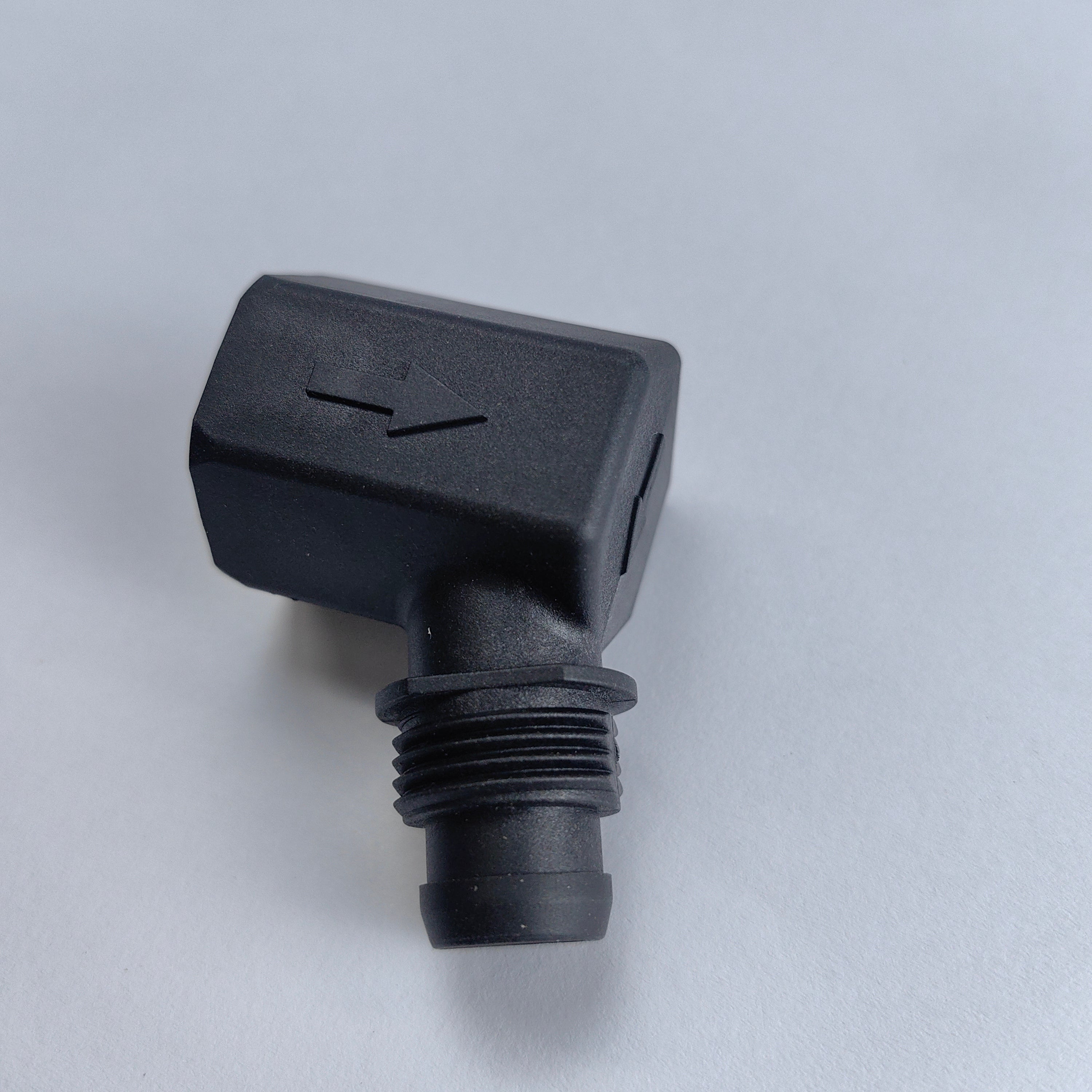 Unidirectional valve elbow J70/150